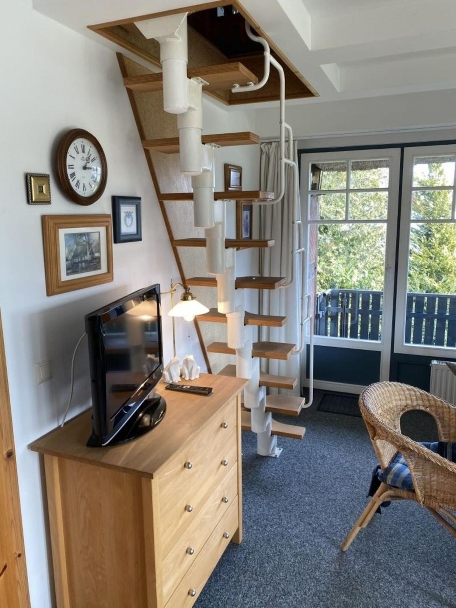 Ferienwohnung Nr 02 Og Spitzboden Борн Экстерьер фото